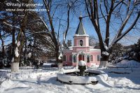 Toplovskiy monastir' i istoshnik sv.Georgiya