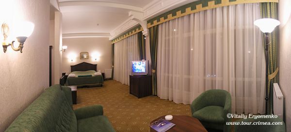 Palmira-Palace2