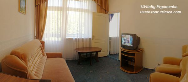 Sanatoriy-Alushta-nomer1