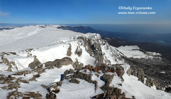 Tshatirdag-zimnya-panorama9